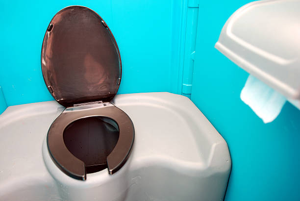 Best Luxury portable toilet rental  in Wellton, AZ