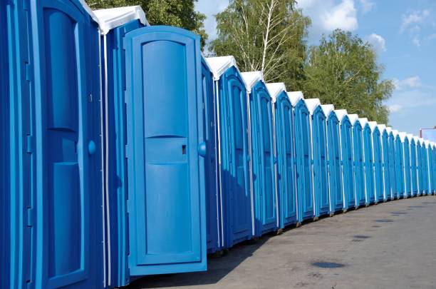Affordable portable toilet rental in Wellton, AZ